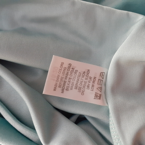 RELISTED - Picture 5 of 8